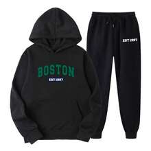 Conjunto de sudadera con capucha para hombre Boston Est 1997, chándal deportivo de poliéster con bolsillos, sudadera con capucha informal de punto holgado de otoño/invierno con estampado y pantalones de chándal, conjunto de salón de punto holgado de manga larga - Negro - Ver 3