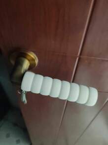 1/2/4Pcs Colorful Spiral Door Handle Protectors Set|Anti-Static, Anti-Collision & Anti-Scratch Thick Bumper Covers – Reusable Silent Grip Enhancers For Bedroom, Bathroom, Window & Refrigerator Handles – Easy Installation & Ideal Holiday Gifts