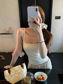 蕾丝吊带背心，内置胸垫，波点图案，修身廓形，高弹罗纹，适合夏季 - 杏色 - 查看 6