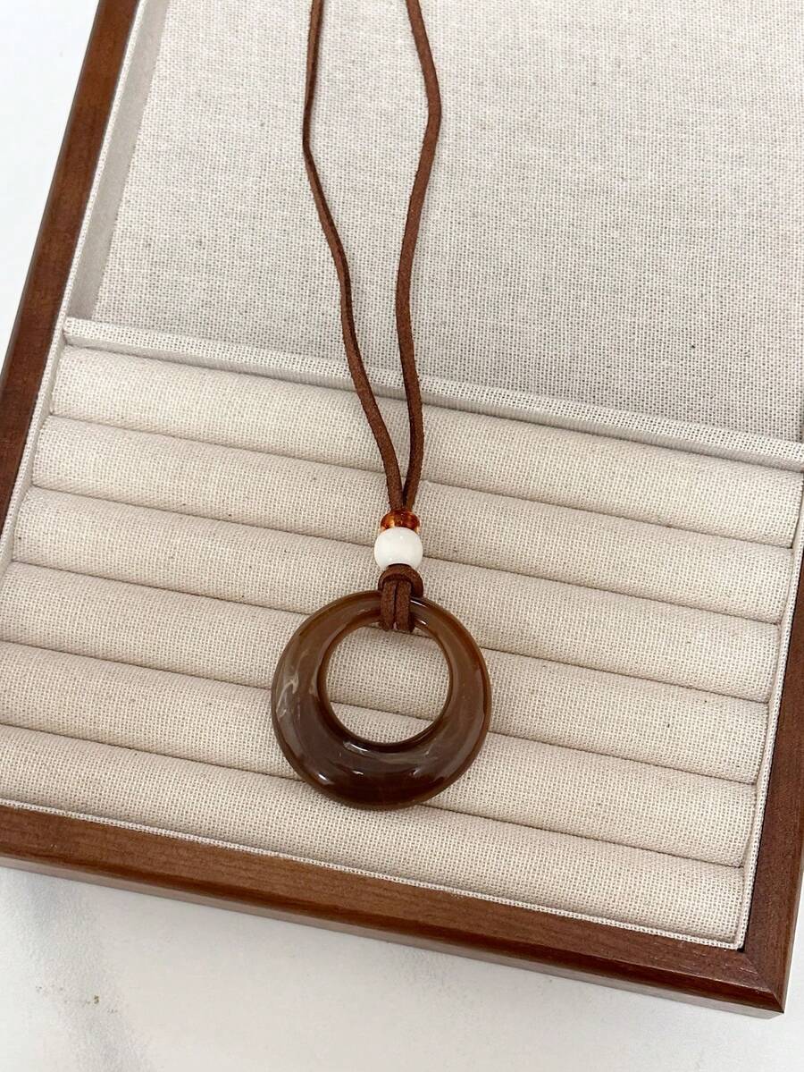 1PC Vintage Black Leather Cord Long Round Circle Pendant Necklace, Suitable For Women Daily Wear