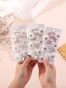 Set de 6 pinzas de cabello con pequeñas margaritas hechas a mano, accesorios de tela lindos para bebés - Multicolor - Ver 3