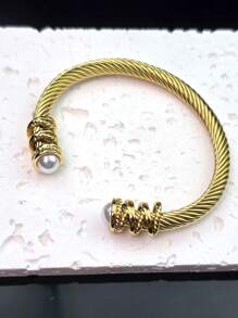 1 pieza Brazalete vintage atemporal y lujoso de acero inoxidable con alambre trenzado, adecuado para el atuendo diario de la mujer, regalo de joyería para amantes, familia y amigos en Navidad y el Día de San Valentín