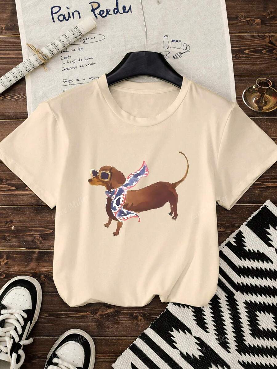 Camiseta de verano para mujer con estampado de perro salchicha de dibujos animados de unicolor, cuello redondo, manga corta, simple, casual, de temperamento, para uso diario. Ropa de verano, vestido personalizado para festival de música