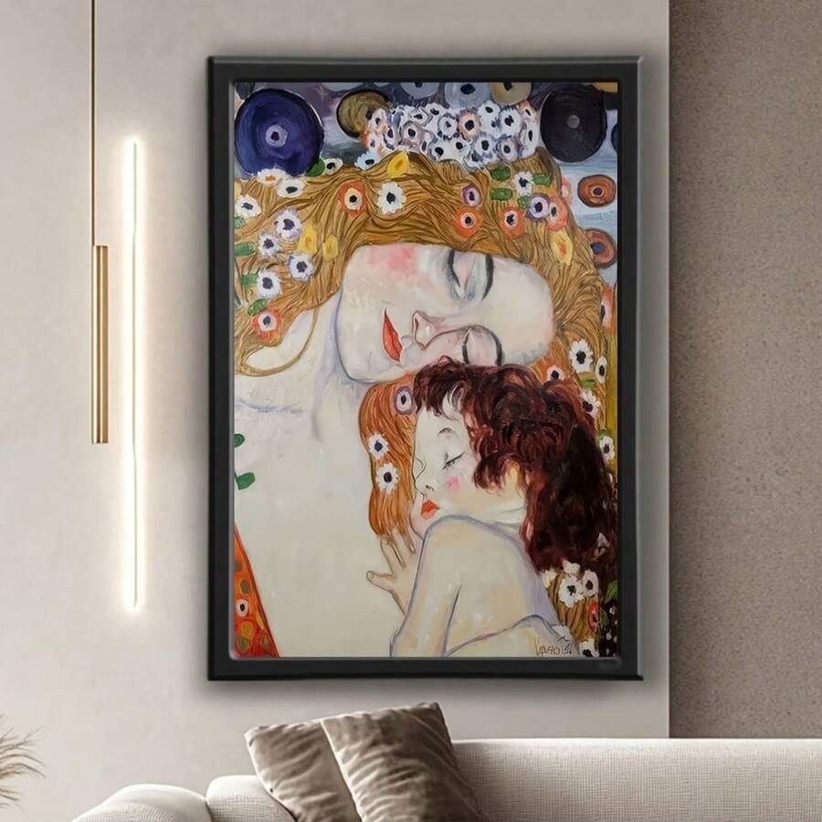 带框帆布艺术印刷品 - 古斯塔夫·克里姆特的“吻”,花卉和金色设计,适合家庭、办公室或酒吧装饰,母亲节、复活节或毕业典礼的完美节日礼物,室内/室外使用,客厅墙壁装饰金色花卉设计耐用框架,墙壁装饰 - 彩色 - 查看 1