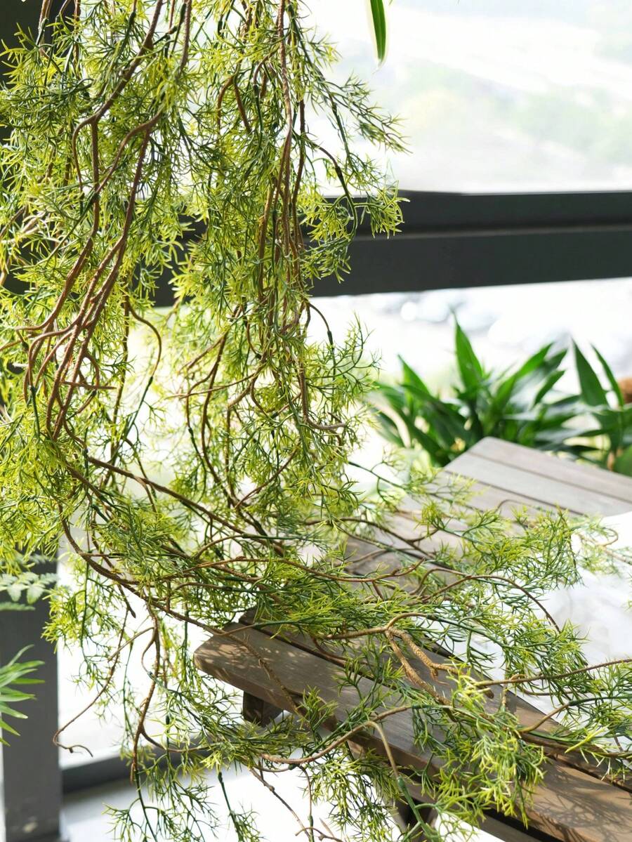 1 件人造常春藤藤蔓植物，140 厘米仿真悬挂绿色植物，适用于遮光窗帘、窗户装饰、空调管道和天花板装饰、商店橱窗美化，非常适合复活节、圣帕特里克节、情人节、母亲节、毕业典礼 - 多功能节日装饰、客厅窗帘