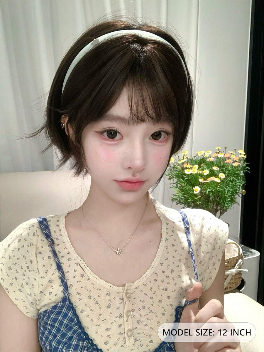 1 片天然黑色耐热合成短发，12 英寸长，纤维材质，适合日常佩戴，自然逼真的假发。 - 自然黑 - 查看 1