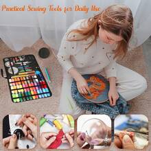 1pc Portable Sewing Kit, Home Sewing Tool Set With Thread Box, Needles, Sewing Accessories (Random Color)