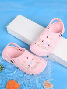 女童时尚纯色 EVA 凉鞋，透气一脚蹬平底凉鞋，配花链和珍珠装饰，休闲室内/户外沙滩鞋，适合所有季节