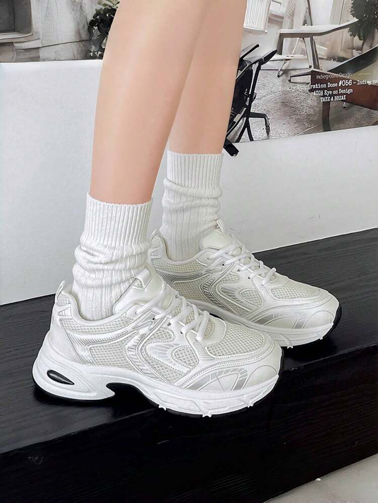New Women Casual Sneakers, Preppy Style Chunky Sneakers, Lace-Up Round Toe Mesh & Leather Patchwork Breathable Versatile Printed Graffiti College Style Student Shoes, Outdoor Hiking Casual Commuting Shoes, Plus Size European Fit - Silver - View 5