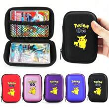 pokemon Nuovo contenitore portacarte Pokémon da 50 capacità, scatola di archiviazione con zip, album, custodia, confezione regalo per collezione di carte Pokémon, custodia nera per gioco di carte