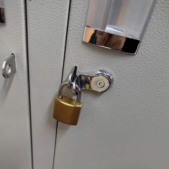 1 kompakt, äußerst nützlich! Gelbes Vorhängeschloss, klein & praktisch, robust & sicher gegen Ausspähen, Haushaltsschloss, Käfigschloss für Haustiere, vielseitig einsetzbar, 3 Größen verfügbar