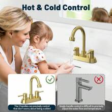 Wasser in drehenden hähnen 2, wasser im goldenen bad, wasser in der mitte, wasser in der wanne mit 3 löchern