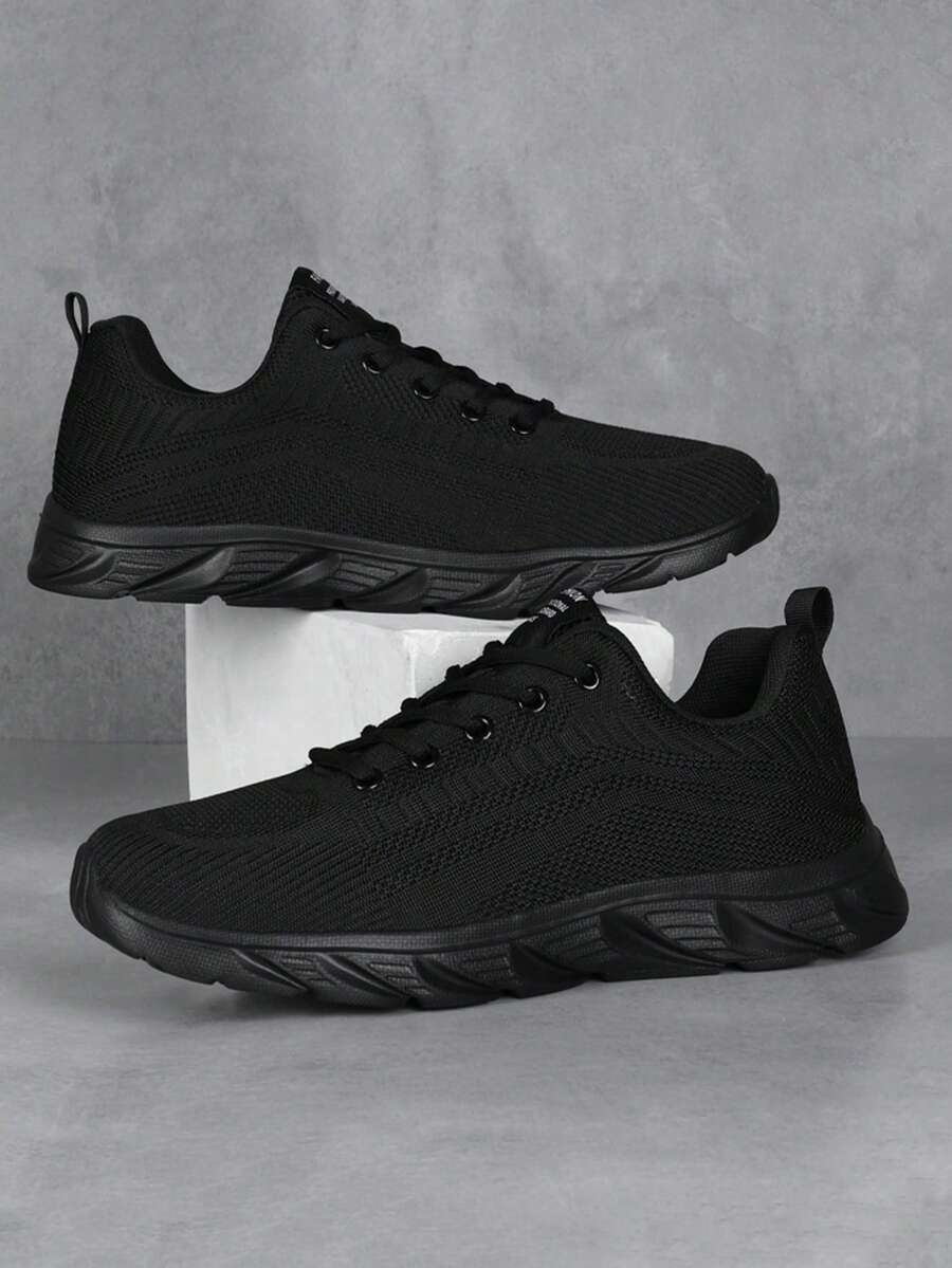 2024 New Mesh Breathable Casual Sneakers For Plus Size Men, Fashion Road Running Shoes - Black - View 1