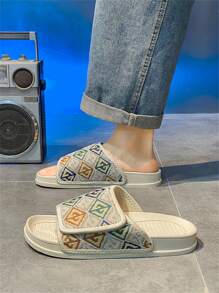 Men's Fashion Print Beige Flip Flops, Casual Outdoor Indoor Slippers For Summer