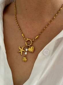 Monlansher Collana estiva in acciaio inossidabile da donna, ciondoli in stile bohémien con conchiglie, stelle marine e perle finte a più strati, elegante collana dorata di design di alta gamma, personalizzata