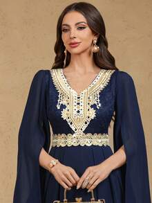 MIUSOL Đầm maxi dài tay bằng chiffon, ren hoa thanh lịch, viền xếp nếp, thích hợp cho các bữa tiệc trang trọng, mang phong cách Ả Rập duyên dáng. - Màu xanh hải quân - Xem 8