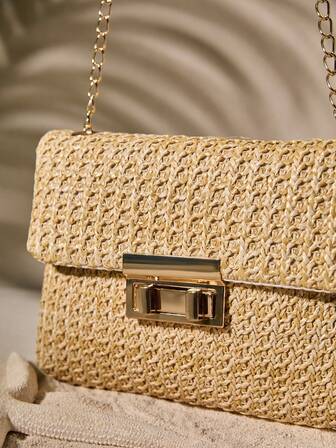 Tropiscape 时尚纯色金色编织斜挎包，适合女性日常使用，完美搭配度假装扮，营造轻松惬意的度假氛围，是秋季、圣诞节、冬季圣诞节的理想礼物之选。