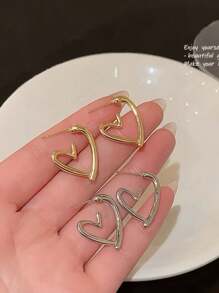Pendientes de mujer con muesca de amor sencilla, pendientes de plata de ley de lujo ligero, collar versátil para el Día de la Madre, adecuado para ropa de entre semana