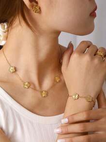 1pc/Set Elegant Minimalist Versatile 18K Gold Plated Stainless Steel Clover Necklace, Bracelet, Earrings & Ring Jewelry Set, Suitable For Women Everyday & Party Wear