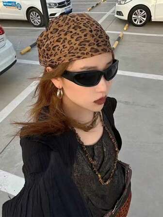 1 件豹纹复古风格头巾，方形复古围巾，嘻哈街舞头带