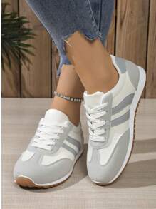 Women Casual Sports Sneakers, Anti-Slip Skateboarding Shoes For Spring, Summer, Lightweight Running Shoes For Students, Popular White, Beige, Red Colors, Leather Upper Soft Sole, Jump Rope Shoes, Breathable, Shock Absorbing, Casual Daily Walking Shoes