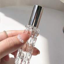1 pieza Botella portátil de 10ml para descarga de perfume, Botella de aceite esencial de melón amargo de 10ml con tapa de aluminio, Botella de vidrio recargable para perfume, tónico, esencia, con Body rayado grueso, antideslizante y resistente, para perfume, tónico, aceite esencial, reutilizable, conveniente para transportar