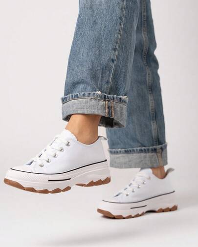 Sneakers basse in tela con suola spessa, sneakers con plateau da donna, realizzate in denim lavabile, ideali per look casual e contemporanei. Consegna stimata: 2-5 giorni lavorativi (Penisola).