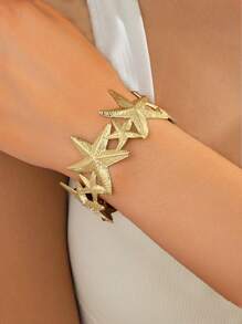1pc Metal Fashionable Beach Style Ocean Animal Hand Bracelet, Adjustable Open Starfish Bracelet For Women, Versatile Daily And Street Wear Jewelry