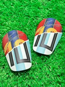 1 Pair 10*6cm, 3.94*2.36in Mini Clip-On Soccer Shin Guards, Classic Football Shin Pads - Multicolor - View 3