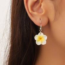 Hawaiian Beach Style Soft Clay Frangipani Earrings, Cute Flower Patterns, Pendant Earrings, Hypoallergenic, Rust-Proof, Suitable For Gatherings, Decorations, Parties, And Beach Wear [Multiple Specifications Available]