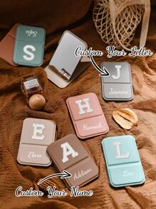 1Pc Personalization Makeup Mirror,Portable Embroidered Pearl Letters Makeup Mirror, Pu Leather Small Mirror, Foldable, Travel Mirror, Suitable For Gifts, Travel Necessities, Makeup Necessities, Suitable For Traveling, Also Suitable For Home Use Makeup, Suitable For Bridesmaids, Graduation Season Boutique Gifts.