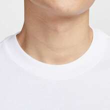 Nike Camiseta 2025 para hombres AS U NSW camiseta M90 OC REMIXT, cuello redondo, manga corta - Blanco - Ver 5
