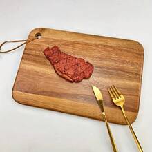 1 pieza Tabla de cortar de sándalo, tabla de cortar de doble cara adecuada para verduras, carne, queso, alimentos cocidos y frutas | Viene con cuerda | Artículos de cocina duraderos | Alimentos para entretenimiento festivo como Acción de Gracias, Halloween, Navidad, Graduación, Bodas, Cumpleaños, Reuniones - Un producto versátil para todas las temporadas, Regalos de Halloween - color madera - Ver 2