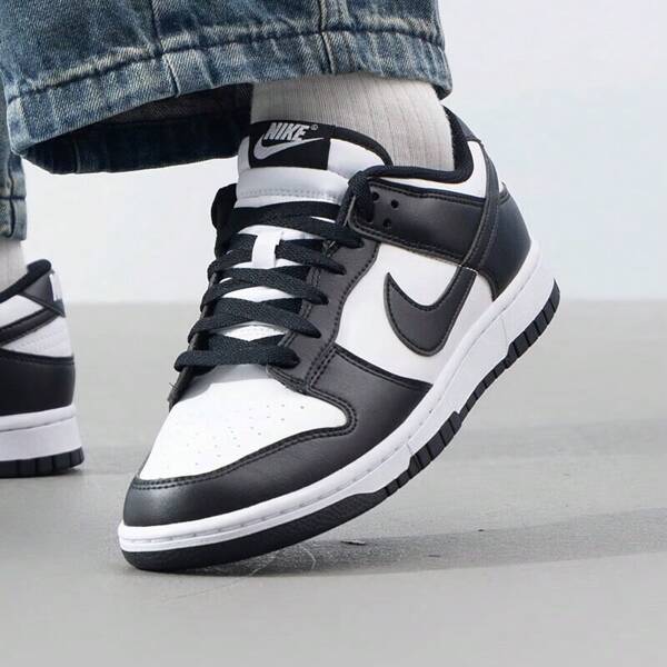 Nike Zapatos de hombre Dunk Low Retro, nuevo estilo 2025, moda vintage de parches y contraste de colores, zapatillas deportivas casuales de corte bajo HF5441-100