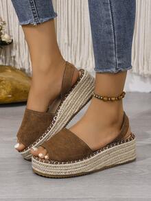 Sandalias de cuña elegantes para mujer con suela de cuerda de estilo bohemio y plataforma gruesa, sandalia de dedo abierta, nueva colección de verano 2025, aptas para la playa, vacaciones, reuniones casuales y uso al aire libre - Marrón - Ver 2