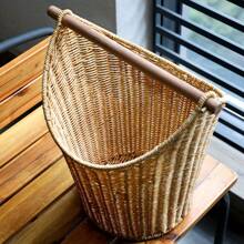 1pc Vintage Style Handwoven Plastic Storage Basket, With Wooden Handle, Multipurpose Open Top Organizer Box, Suitable For Bathroom And Home Decor, Shelf Basket Back To School
