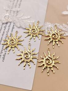 1pc/2pcs/5pcs Stainless Steel Hammered Texture Vintage Sunflower Pendant Accessory, DIY Necklace Jewelry Findings For Women & Men - Yellow Gold - View 1