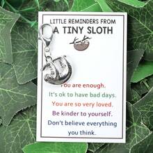 适合任何人的鼓舞人心的积极礼物 - 小提醒情感鼓励支持小有趣可爱的树懒钥匙扣礼物适合家庭朋友同事学生毕业婚礼生日圣诞节等汽车配件包饰背包适合学校哥特 Y2k