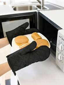 1pc Black Oven Mitt, Thick Microwave Glove, Heat Resistant Glove, Double Layer Quilted Oven Mitts, Everyday Kitchen Cooking Baking Heat Resistant Microwave Gloves, High Heat Resistant Oven Mitts For Baking Cooking, Heat Insulation Glove, Cooking Gloves, Baking Gloves, Suitable For Steamer Baking Tools. - Black - View 3