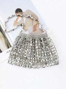 1 pièce Sac à dos en métal fait main avec perles, design élégant pour femmes. Sac à bandoulière mode ajouré, sac à main de soirée. Convient pour le mariage, la fête, le festival, les sorties et la tenue quotidienne