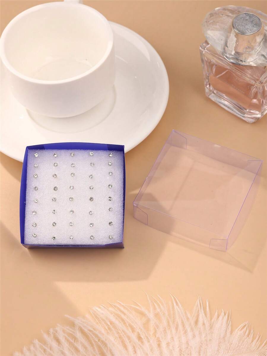 20 Paar/Set 2mm weiße Kristall Kunststoff Ohrstecker für den täglichen Gebrauch