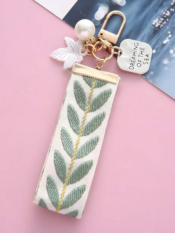 Cute 1pc New Arrival Fresh Style Woven Ribbon Alloy Keychain, Creative Striped Cloth & Faux Pearl Heart Pendant For Bag Decoration School Pearl