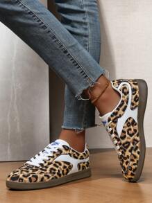 Nuove scarpe da donna piatte con lacci e stampa leopardata, adatte per feste, uso quotidiano, casual, moda sportiva, all'aperto, comodi, scarpe neutre per coppie