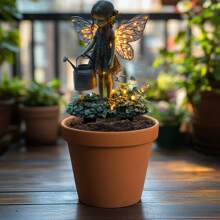 1 pieza Decoración acrílica plana 2D de hada misteriosa del jardín regando plantas, estilo vintage, sin batería, para decoración de jardín exterior con abundante vegetación y lámpara de hada, perfecta para regalos de Acción de Gracias y Fiestas | Diseño de hada vintage | Elaborado con precisión, decoración de jardín