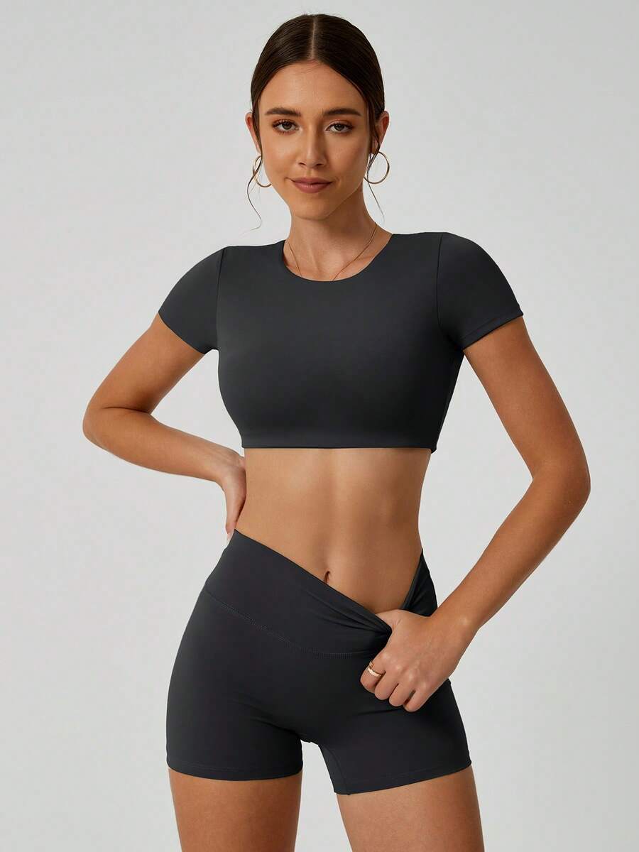 NcmRyu Women's Sexy Fitted Stretchy Short Sleeve Shorts Sports Set - màu đen - Xem 1