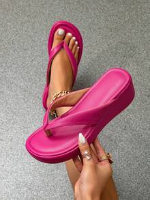 Women's Thick Sole Wedge Thong Sandals, Retro Style,Flip Flops,Spring Summer Outfits - Hot Pink - View 3