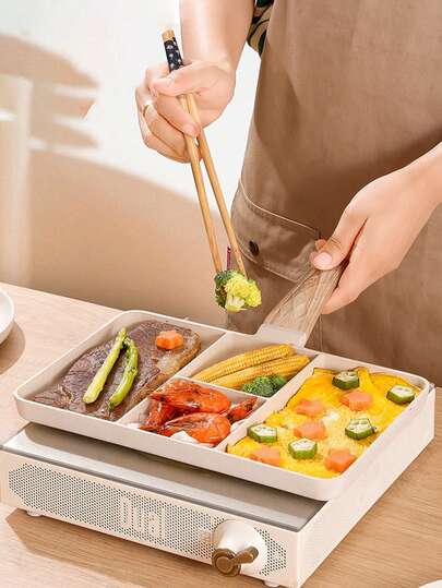 フライパン 4穴 目玉焼き フライドステーキ 朝食パン フライパン 仕切り付き分割フライパン ステーキグリルパン 調理器具 ノンスティックフライパン 分割手入れ簡単 こびりつきにくい オール熱源対応