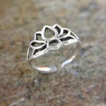 Toe Ring, Adjustable Toe Ring, Foot Jewelry, Beach Jewelry, Summer Jewelry, Body Jewelry, Birthday Gift, Gift For Her Midi Ring Boho Jewelry - Lotus - View 2