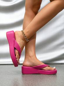 Women's Thick Sole Wedge Thong Sandals, Retro Style,Flip Flops,Spring Summer Outfits - Hot Pink - View 5