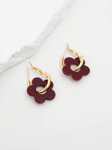 1 par de pendientes elegantes y sencillos con flores huecas de acrílico, adecuados para mujeres, para uso diario, regalo para amigos